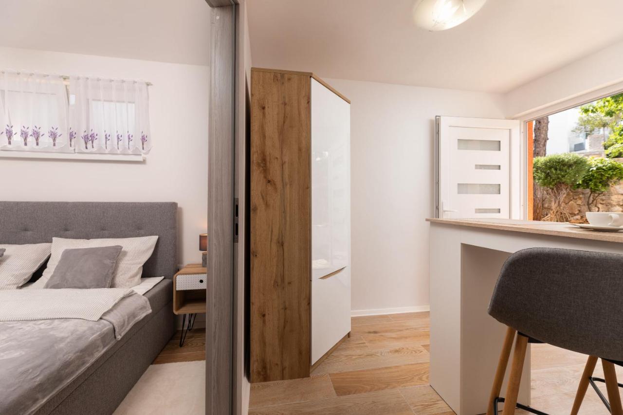 Apartments Vugrin Šilo Extérieur photo
