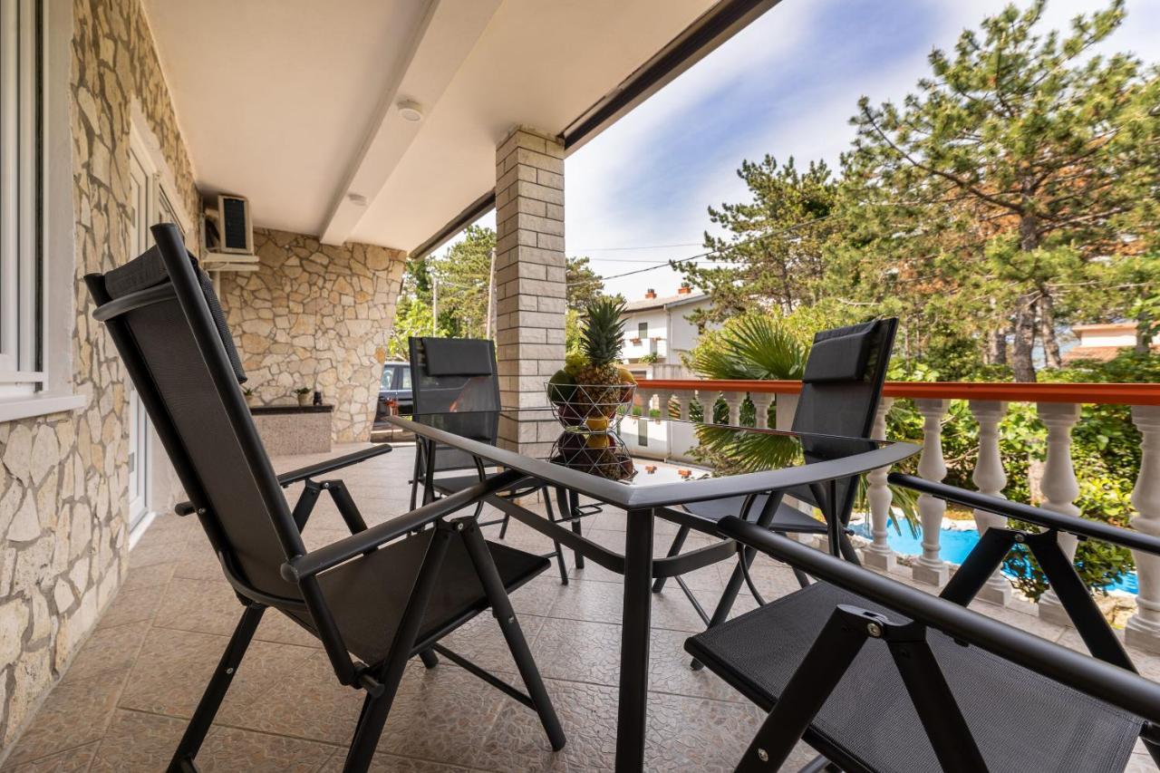 Apartments Vugrin Šilo Extérieur photo